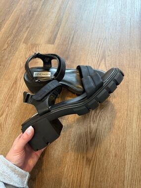 Steve Madden Black Lug Sole Platform Sandals